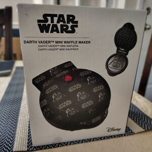Disney Star Wars Darth Vader Waffle Maker